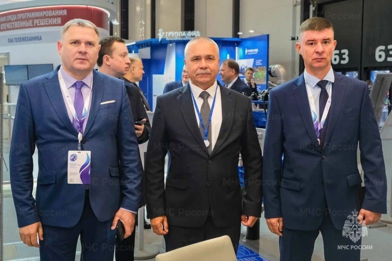 The Russian Emergencies Ministry participates in the events of the International Forum on Shipbuilding and Arctic Development